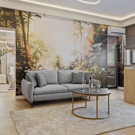 Central Two Rooms Apartment The Paradise Of Lights Bucarest Extérieur photo