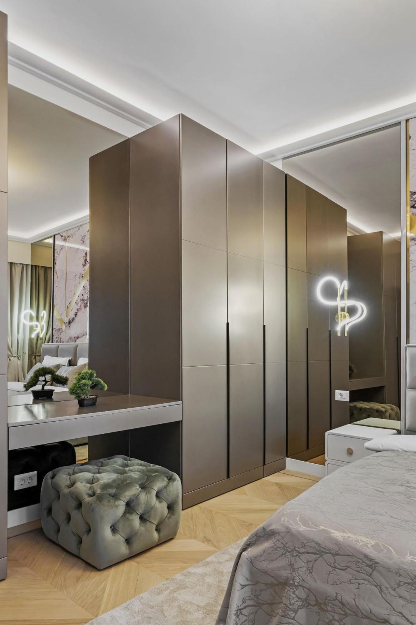 Central Two Rooms Apartment The Paradise Of Lights Bucarest Extérieur photo