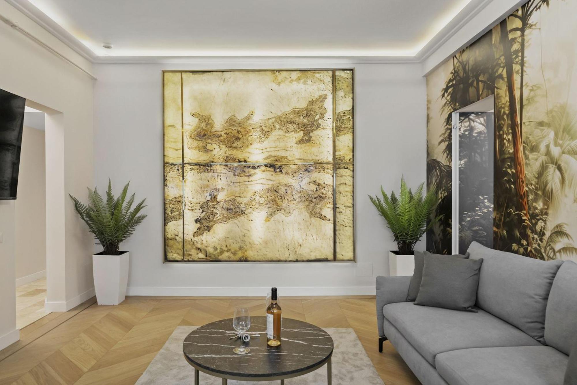 Central Two Rooms Apartment The Paradise Of Lights Bucarest Extérieur photo